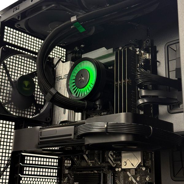 Рабочая станция AI ALFA Pro 709 / Intel Core Ultra 9 285K / RAM 128GB / SSD1 1TB / SSD2 2TB / NVIDIA RTX PRO 6000 Blackwell 96Gb 0709 фото
